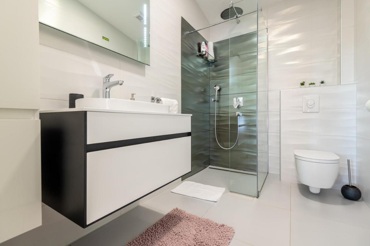 Iva Apartment Makarska Exterior foto